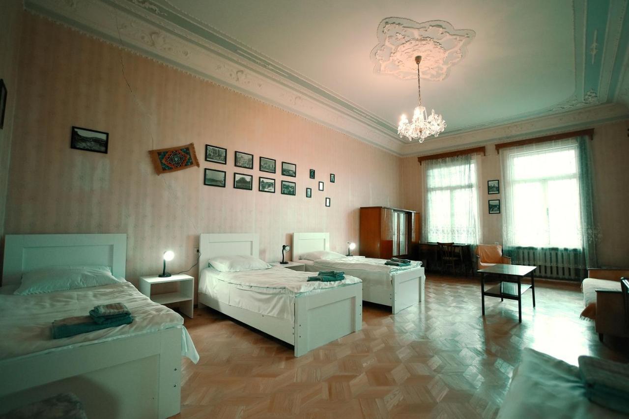 Guest House Old Kutaisi Exterior foto