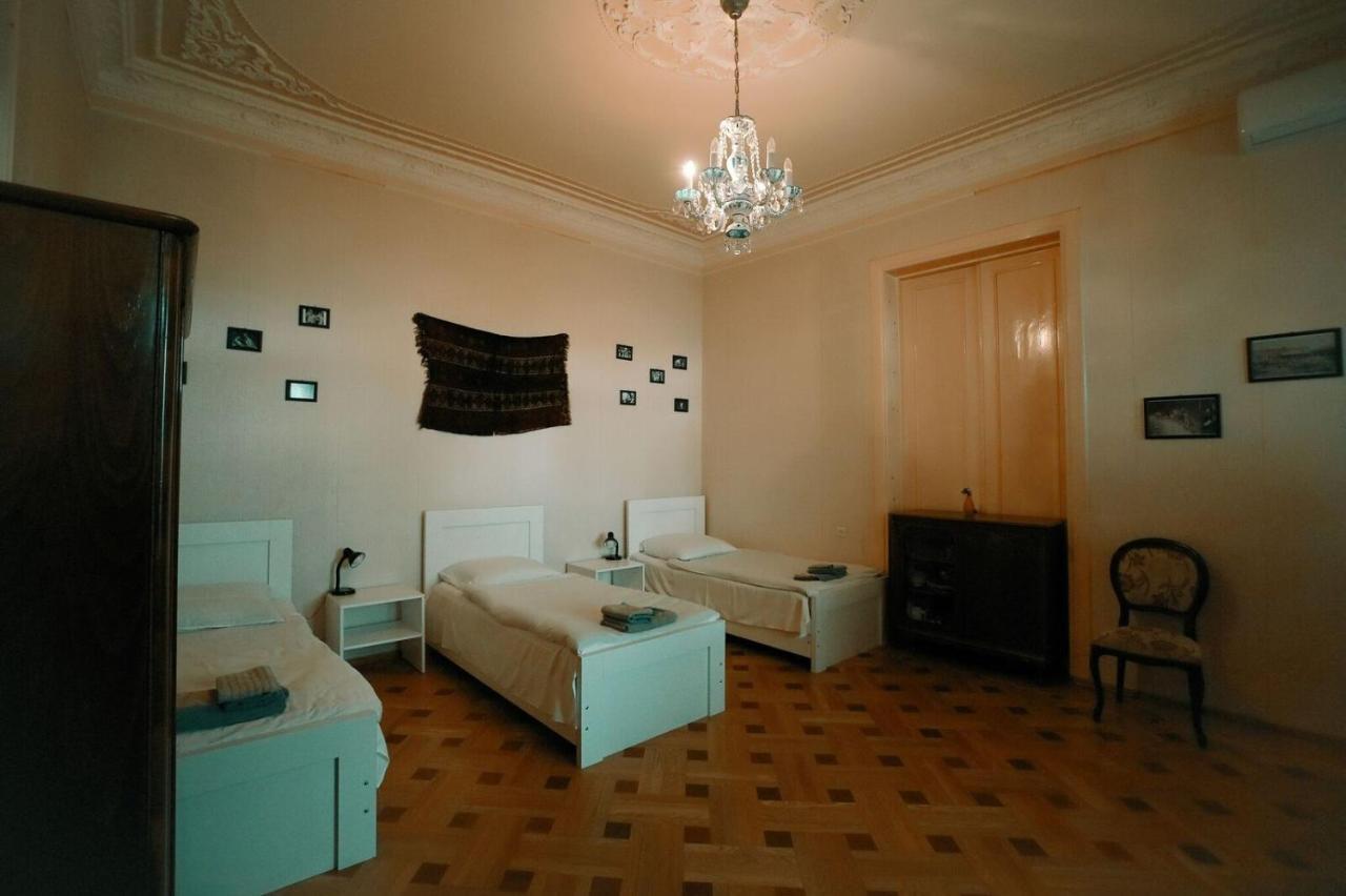 Guest House Old Kutaisi Exterior foto
